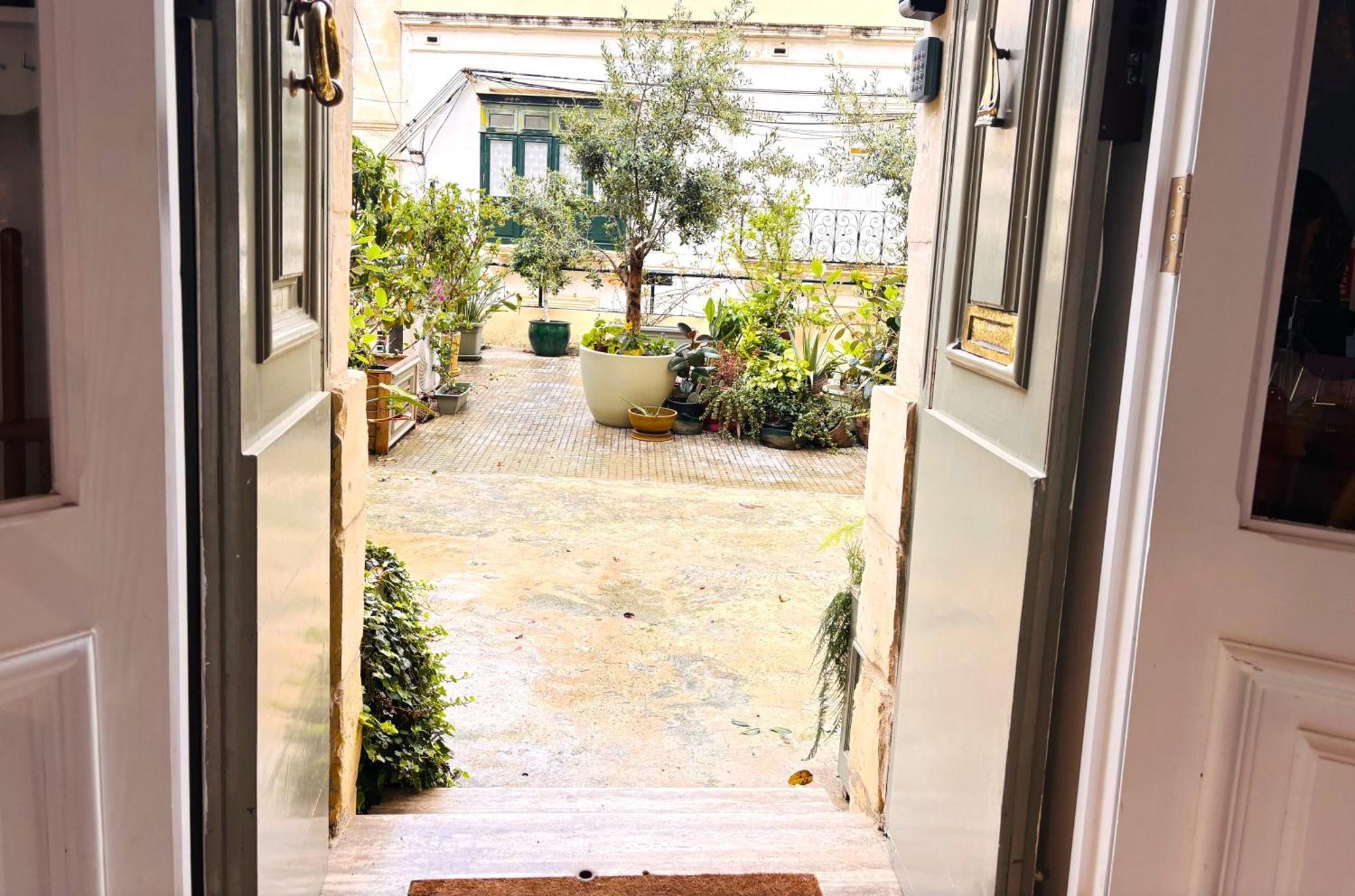 Casa Maria Tereza Bed & Breakfast Cospicua Exterior photo
